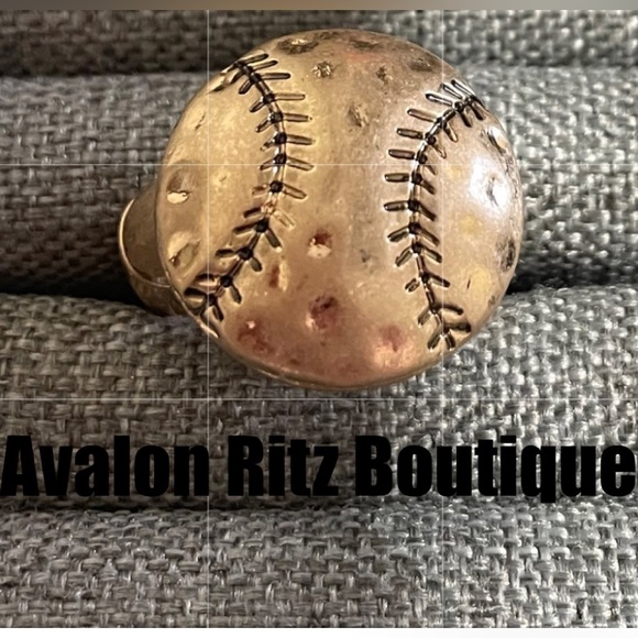 🎉⚾️ Gold Baseball Stretch Ring Game Days - Picture 1 of 3